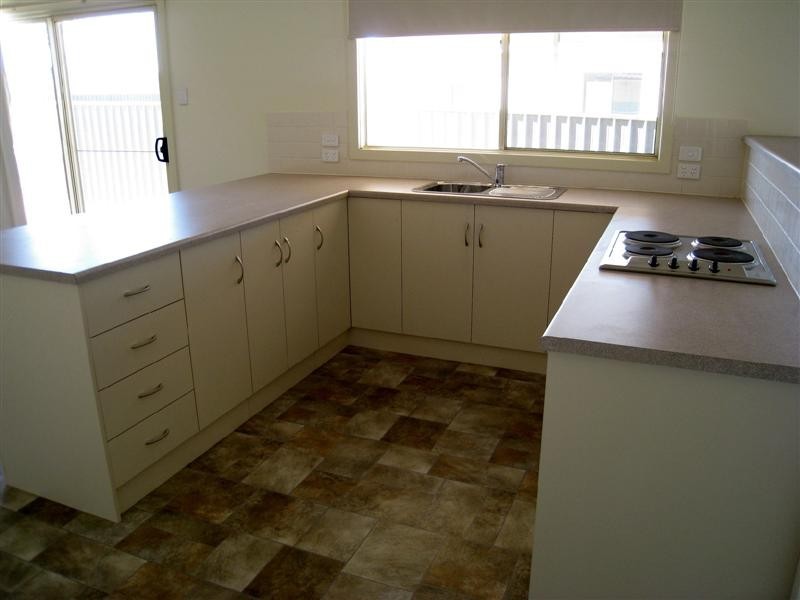 11 Talbot Grove, Ceduna SA 5690