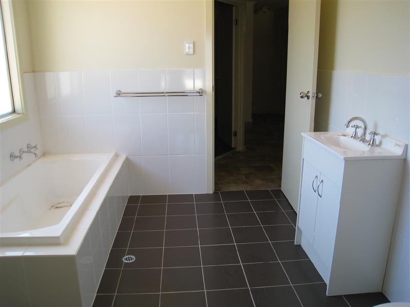 11 Talbot Grove, Ceduna SA 5690