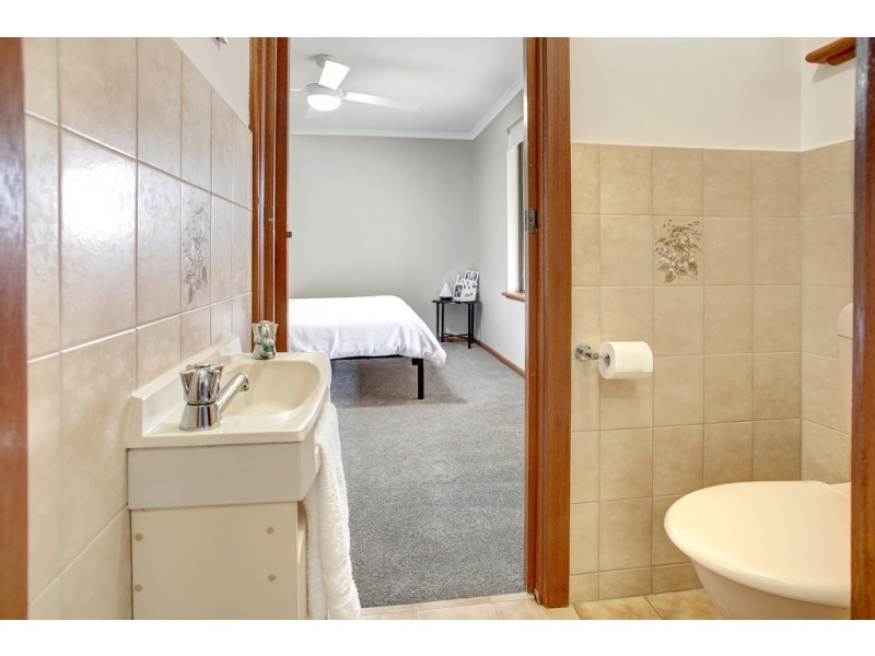 13 Normandy Place, Port Lincoln SA 5606