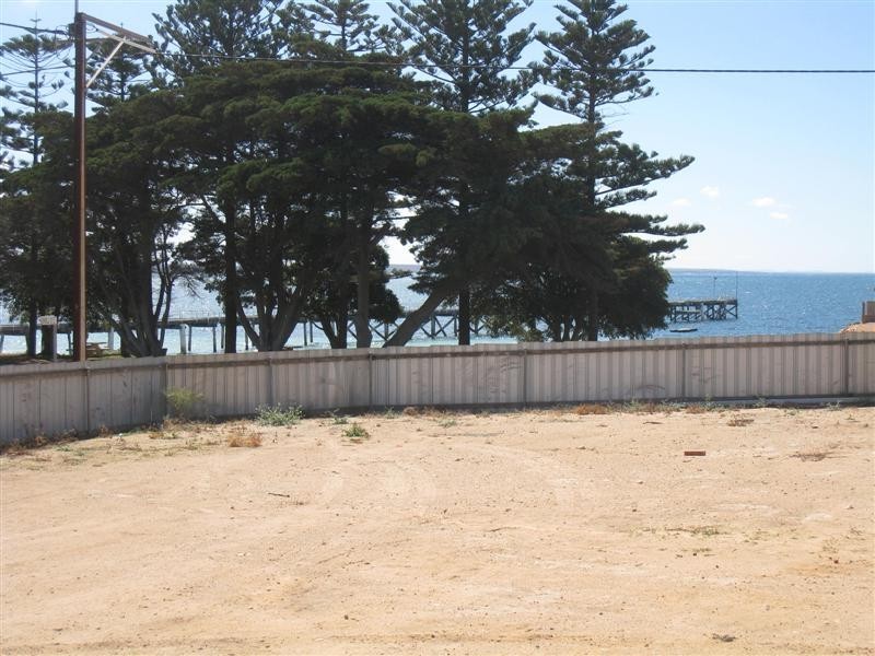 11 Peake Terrace, Port Neill SA 5604