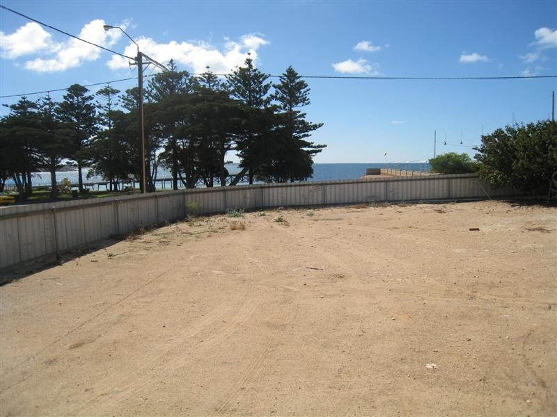 11 Peake Terrace, Port Neill SA 5604
