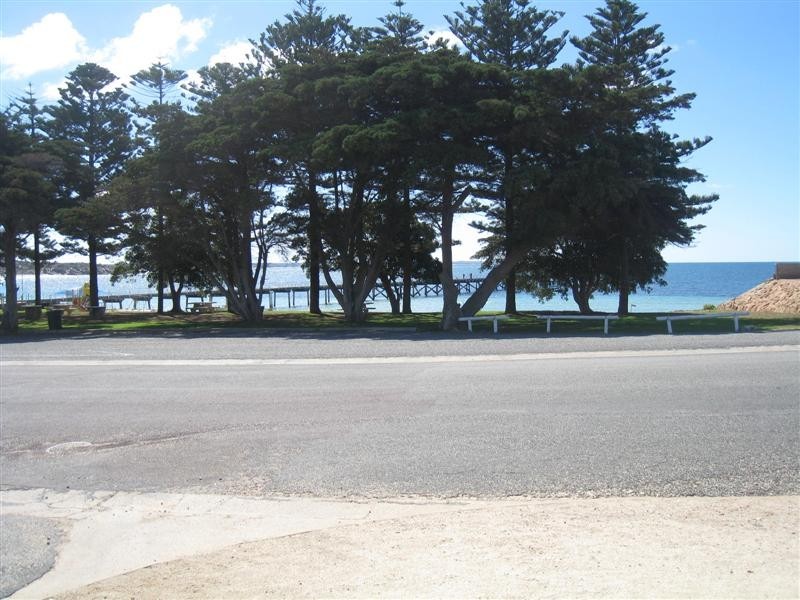 11 Peake Terrace, Port Neill SA 5604