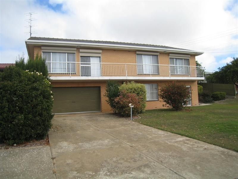 21 Hamilton Ave, Port Lincoln SA 5606