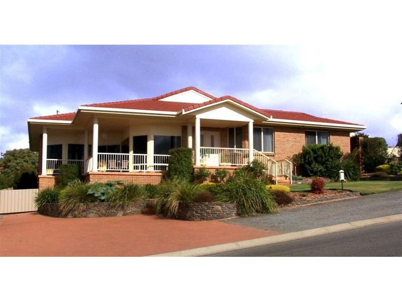 5 Oswald Drive, Port Lincoln SA 5606