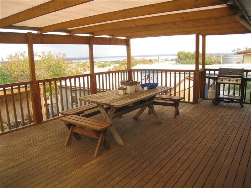 15 Bomar Street, Port Lincoln SA 5606