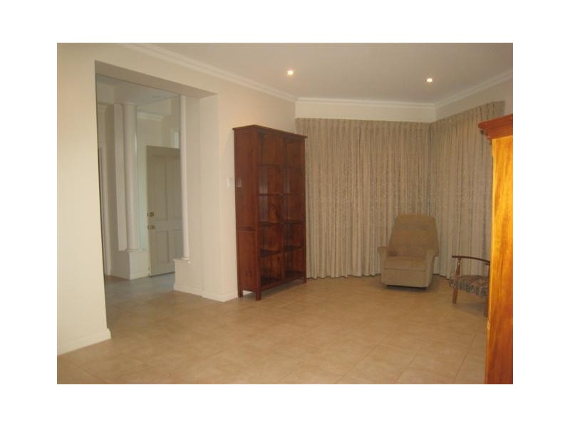 4-4 Sarah Crescent, Port Lincoln SA 5606