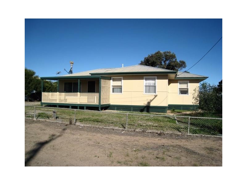 8 Tonkin Street, Ceduna SA 5690