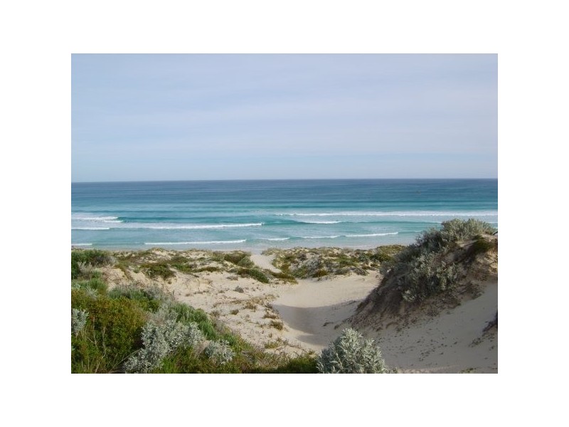 12 Pine Crescent, Coffin Bay SA 5607