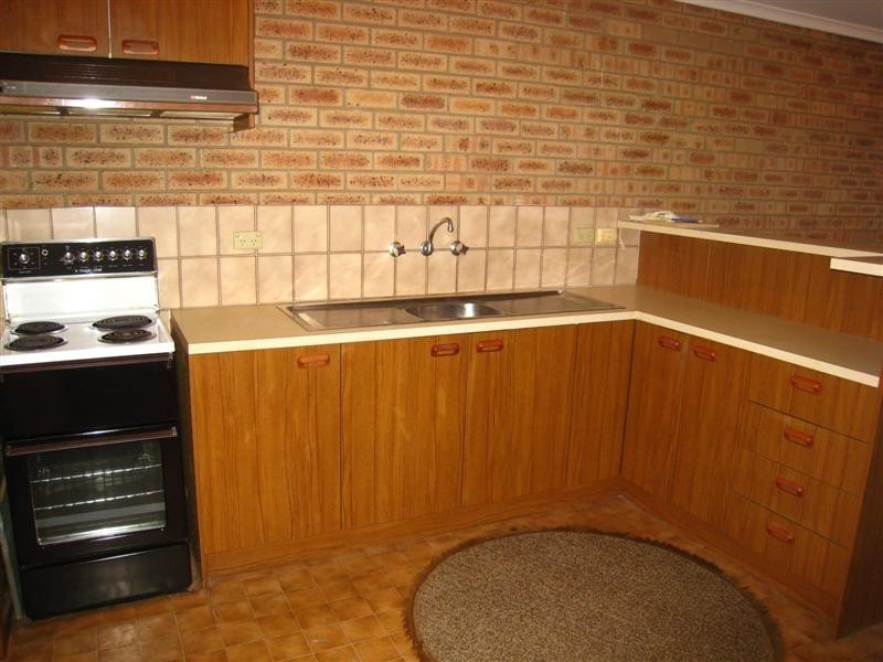Unit 5-2 Amiens Place, Port Lincoln SA 5606
