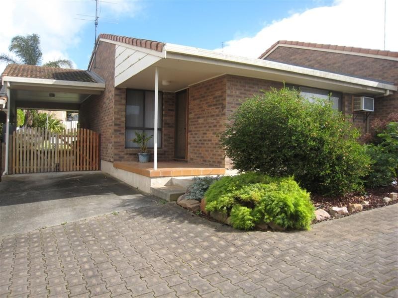 Unit 5-2 Amiens Place, Port Lincoln SA 5606
