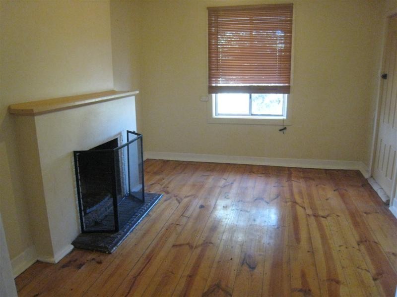 8 First Avenue, Port Lincoln SA 5606