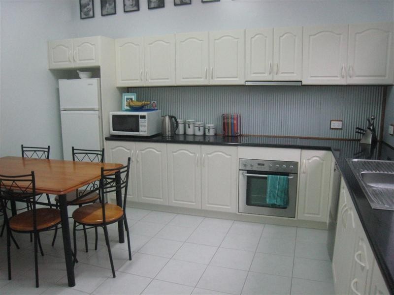 11 Pearson Ave, Port Lincoln SA 5606