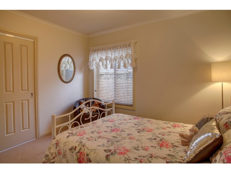 24 Wingard Terrace, Port Lincoln SA 5606
