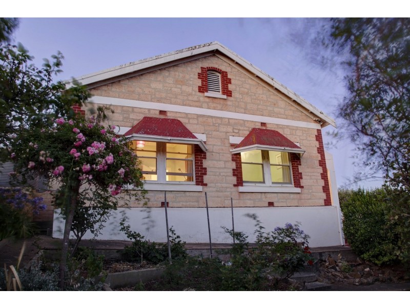 8 McFarlane Avenue, Port Lincoln SA 5606