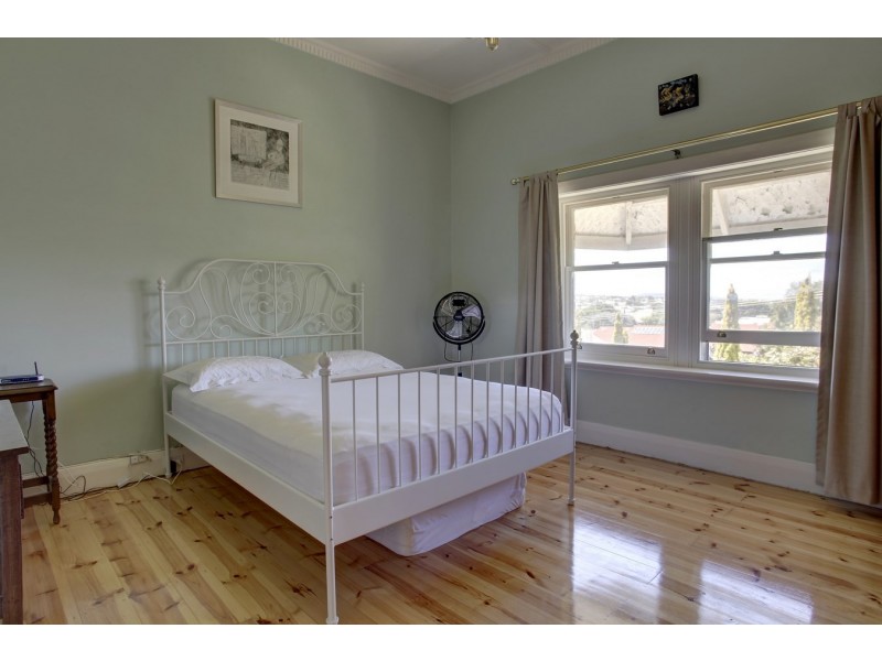 8 McFarlane Avenue, Port Lincoln SA 5606