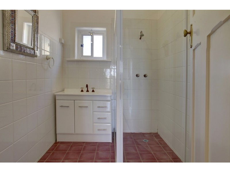 8 McFarlane Avenue, Port Lincoln SA 5606