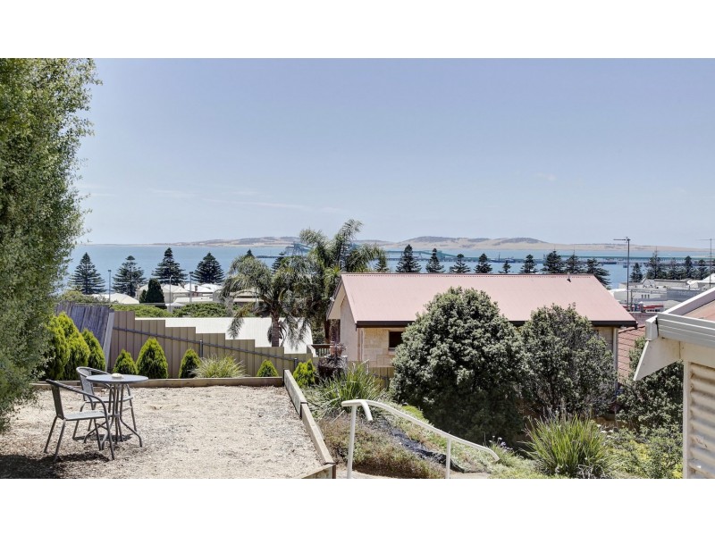 8 McFarlane Avenue, Port Lincoln SA 5606