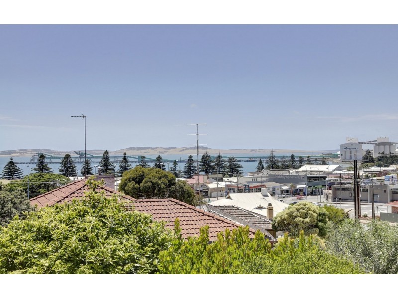 8 McFarlane Avenue, Port Lincoln SA 5606