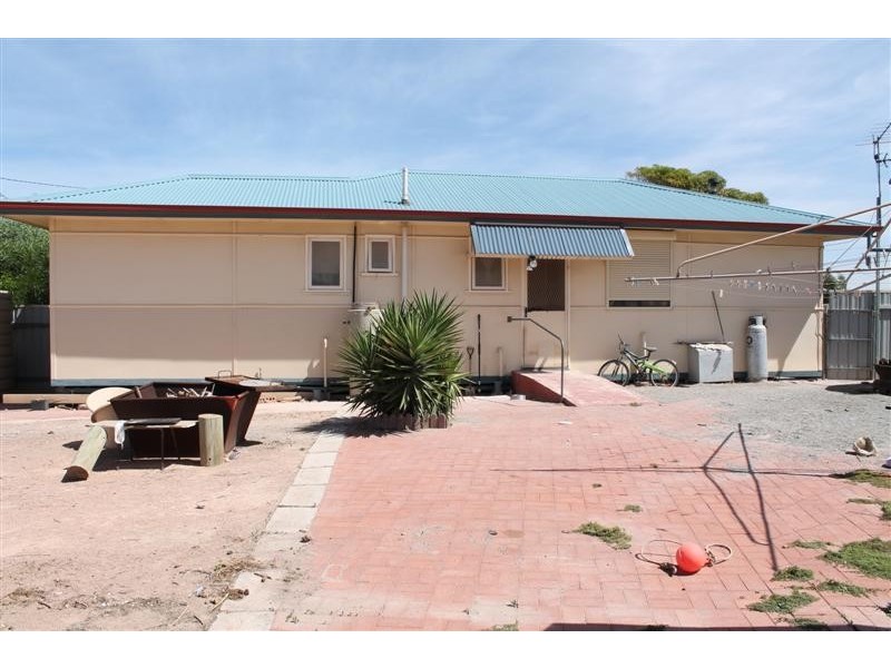 10 Poynton Street, Ceduna SA 5690
