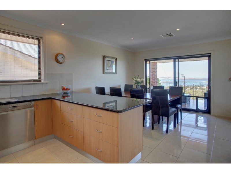 9 Highview Drive, Port Lincoln SA 5606