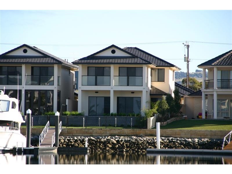 2, 4  Laguna Drive, Port Lincoln SA 5606