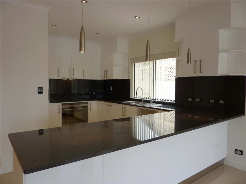 2, 4  Laguna Drive, Port Lincoln SA 5606