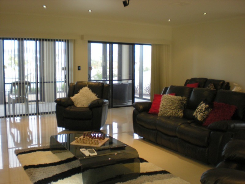 2, 4  Laguna Drive, Port Lincoln SA 5606