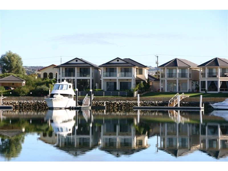 2, 4  Laguna Drive, Port Lincoln SA 5606
