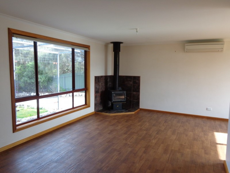 31 Douglas Street, Coffin Bay SA 5607