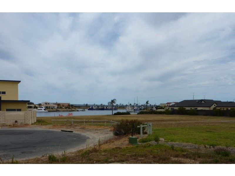 12 Calais Avenue, Port Lincoln SA 5606
