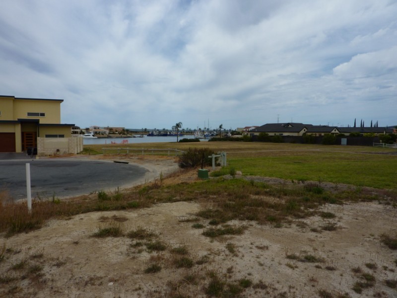 12 Calais Avenue, Port Lincoln SA 5606