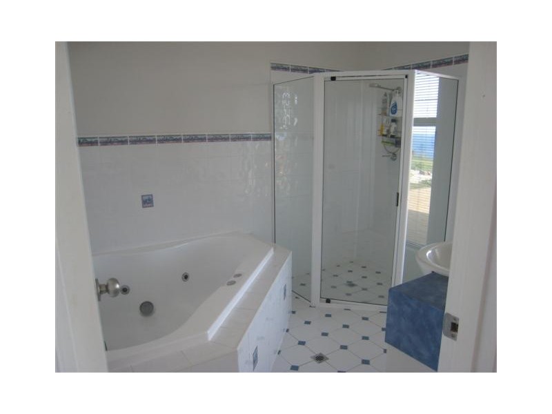 10 (Lot 101) Roberts Road, Port Lincoln SA 5606