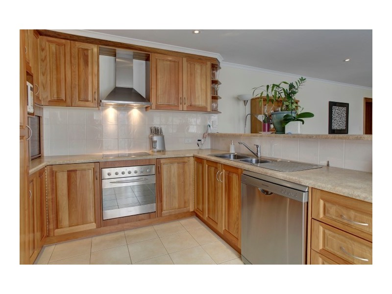 7 Robertson Road, Port Lincoln SA 5606