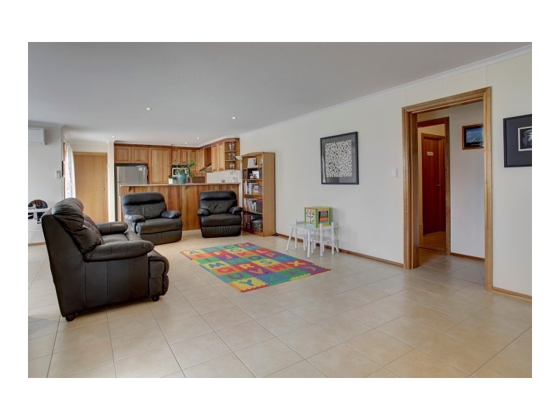 7 Robertson Road, Port Lincoln SA 5606