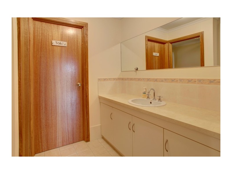 7 Robertson Road, Port Lincoln SA 5606