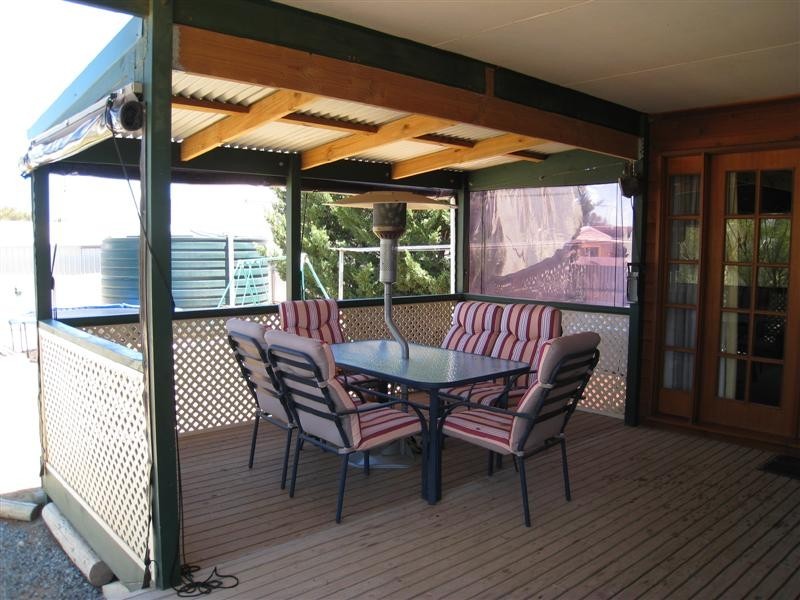 6 Hellas Street, THEVENARD, Ceduna SA 5690