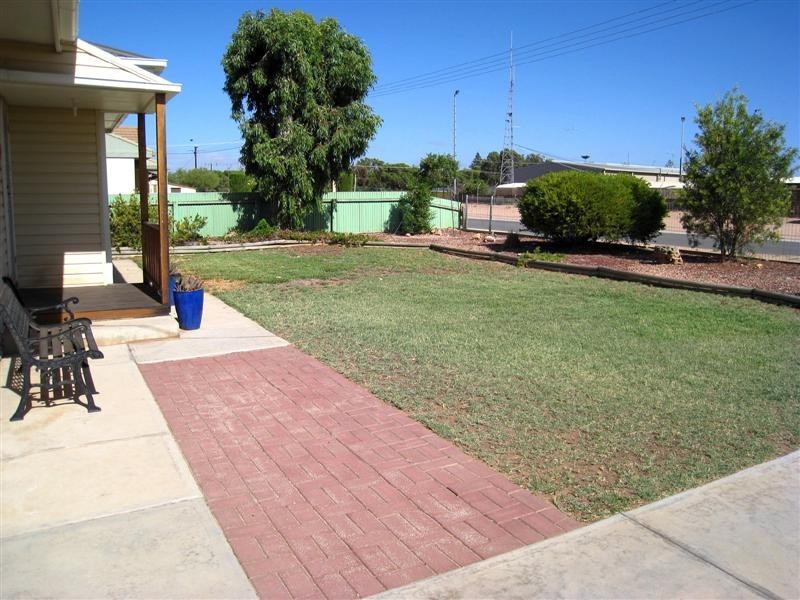 7 Day Terrace, Ceduna SA 5690