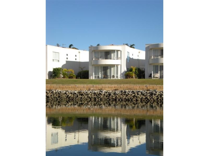 Unit 2, 13 Sailfish Drive, Port Lincoln SA 5606