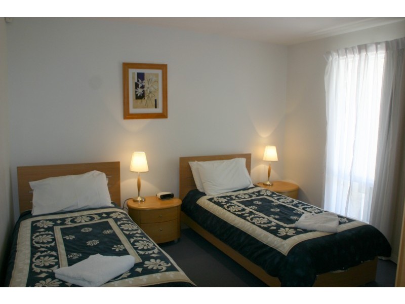 Unit 2, 13 Sailfish Drive, Port Lincoln SA 5606