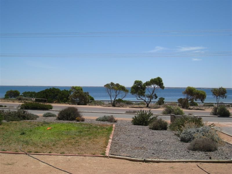 27 Bergmann Drive, Ceduna SA 5690