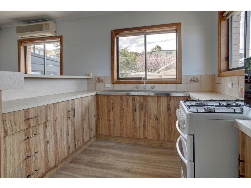 6 Amiens Place, Port Lincoln SA 5606