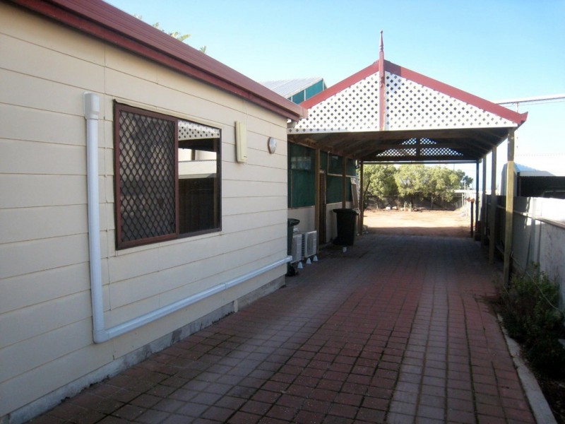 17 Kent Street, Thevenard SA 5690