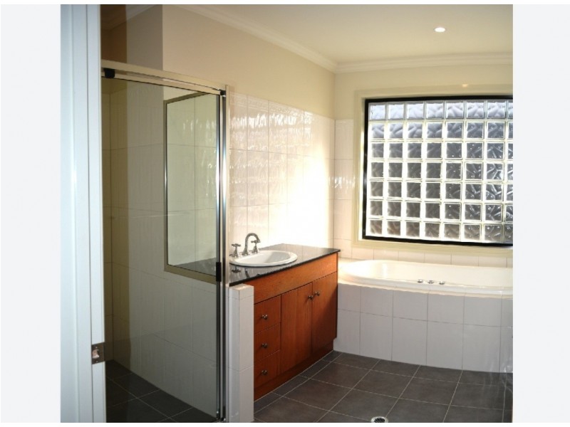 20 Nancy Rd, Coffin Bay SA 5607