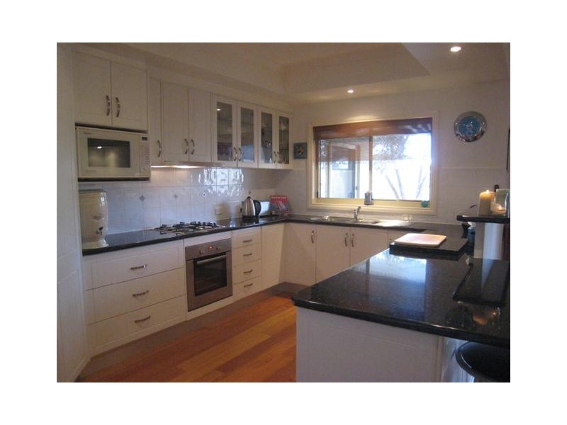 16 Cove View Drive, Port Lincoln SA 5606