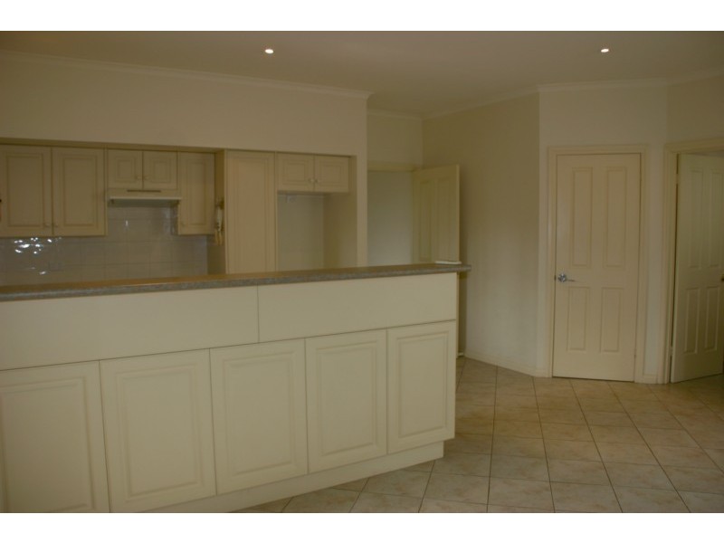 1/27 New West Road, Port Lincoln SA 5606