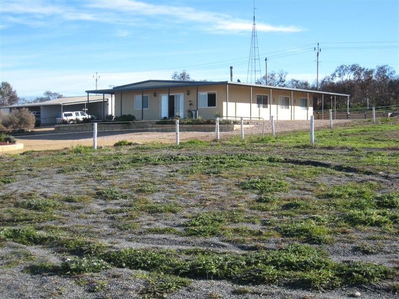 274 New West Road, Port Lincoln SA 5606