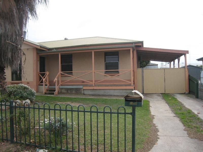 8 Shepherd Ave, Port Lincoln SA 5606