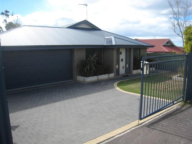 50 Flinders Highway, Port Lincoln SA 5606