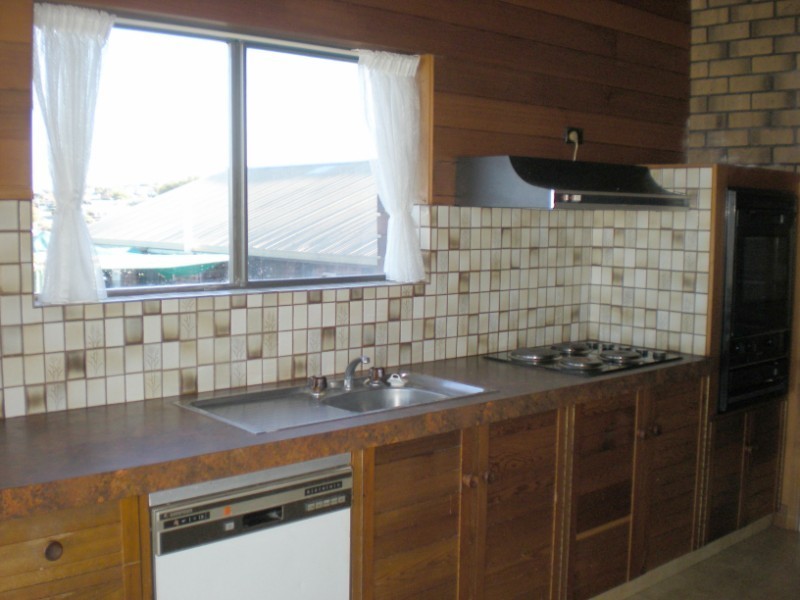 9 Kinmont Avenue, Port Lincoln SA 5606