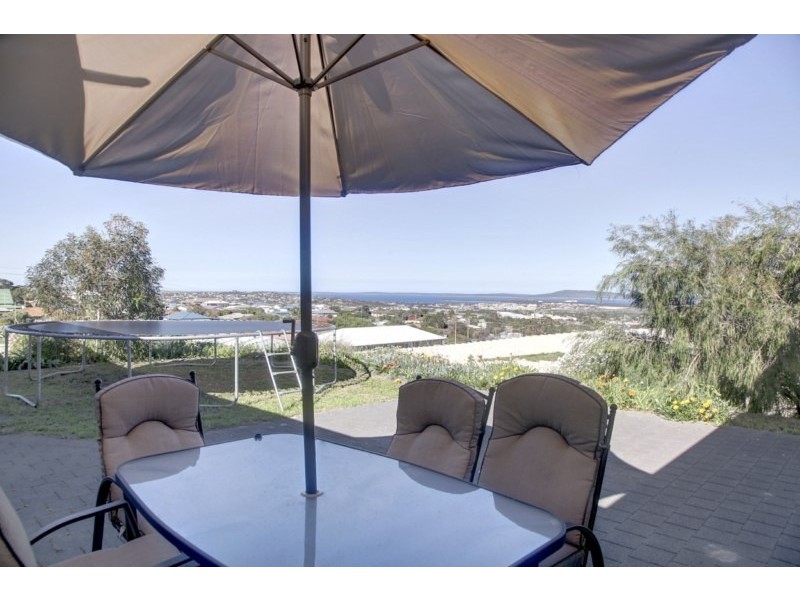 18 Lawson Drive, Port Lincoln SA 5606